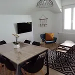 87 Avenue De La Grande Conche